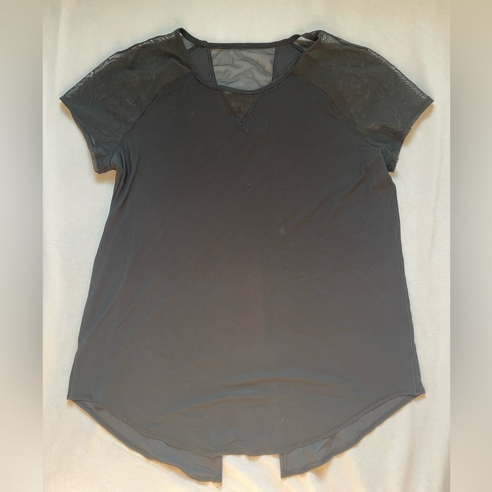 Lululemon Short Sleeve Mesh Shirt